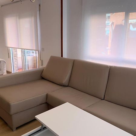Acogedor Y Espacioso Apartamento En Alicante Apartman Kültér fotó