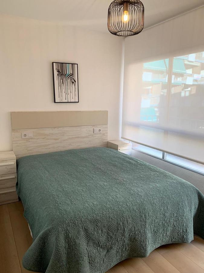 Acogedor Y Espacioso Apartamento En Alicante Apartman Kültér fotó